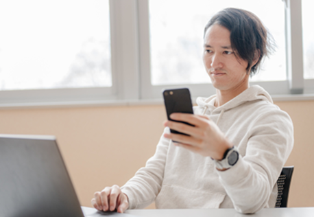 SNS運用代行依頼を検討している